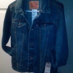 Levi's trucker jacket